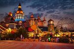 Canada Wonderland Guide: Explore Rides, Attractions, Shows, Dining, and Planning Factors