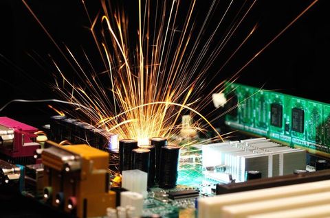 Battery Tab Welding Systems Overview in Lithium-Ion Pack Production