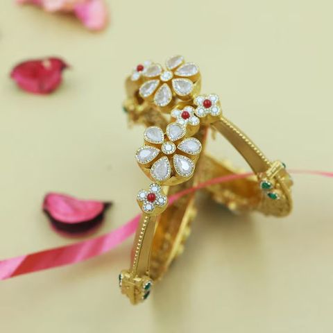 Colored Gemstone Engagement Rings Explanation to Discover Unique Jewelry Traditions