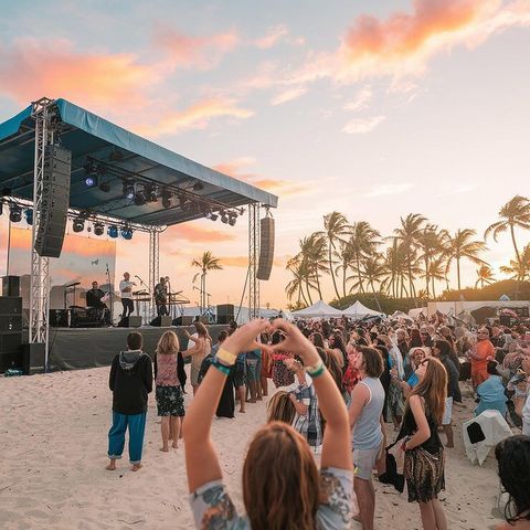 Music Festival Destinations: An Overview of Top Global Music Gatherings and Trends