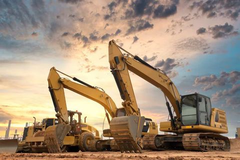 Excavators Explained: Types, Components, Applications, Capacity, Features, Benefits and Selection Factors