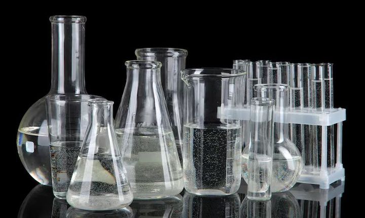 Complete Guide to Laboratory Glassware for Beginners