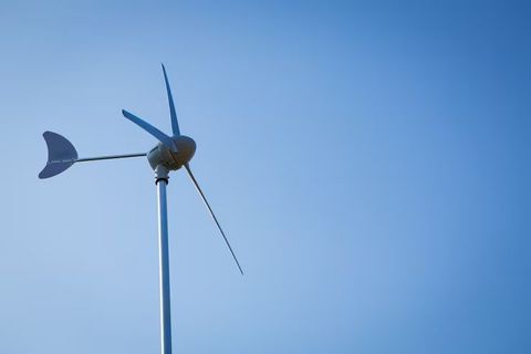 Wind Turbine Maintenance Overview: How Turbines Stay Efficient Over Time