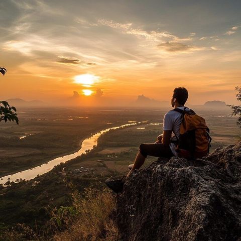 Solo Travel Insights: Discover Tips, Basics, and Helpful Information