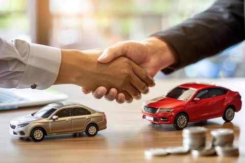Auto Industry Guide: Explore Manufacturing, Technologies, Components, Trends, and Planning Factors