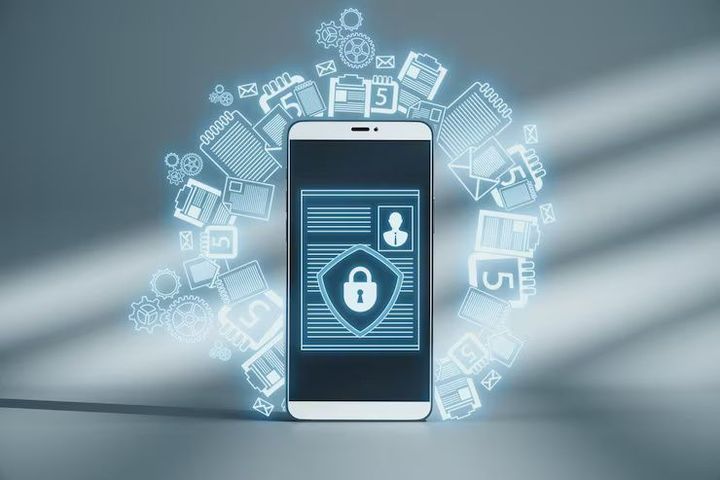 Secure Messaging Protocols Explanation to Discover Encryption and Data Protection